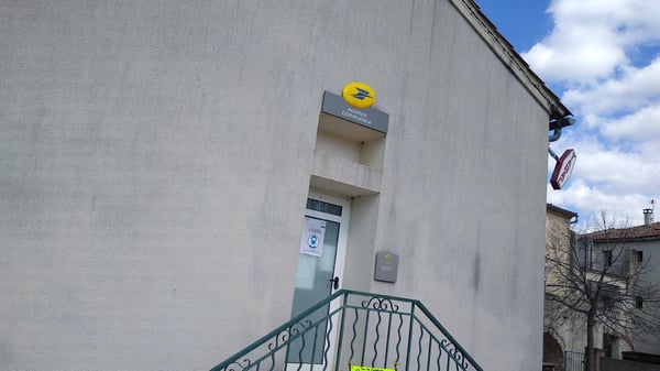 Photo du point La Poste Agence Communale CRUVIERS LASCOURS Mairie