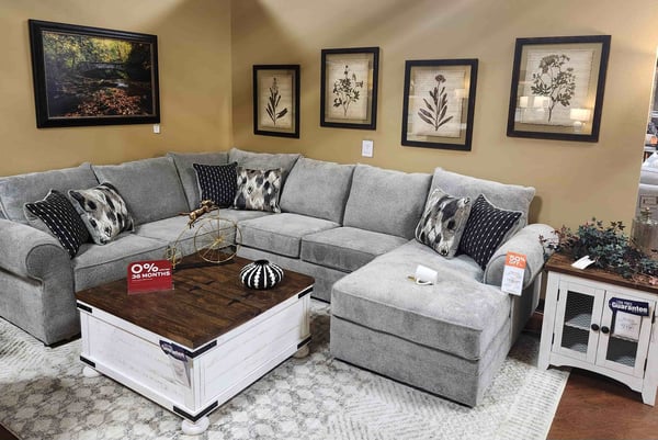 La Crosse - Onalaska Slumberland Furniture sectional