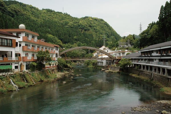 妙見・安楽温泉郷（みょうけんあんらくおんせんきょう）