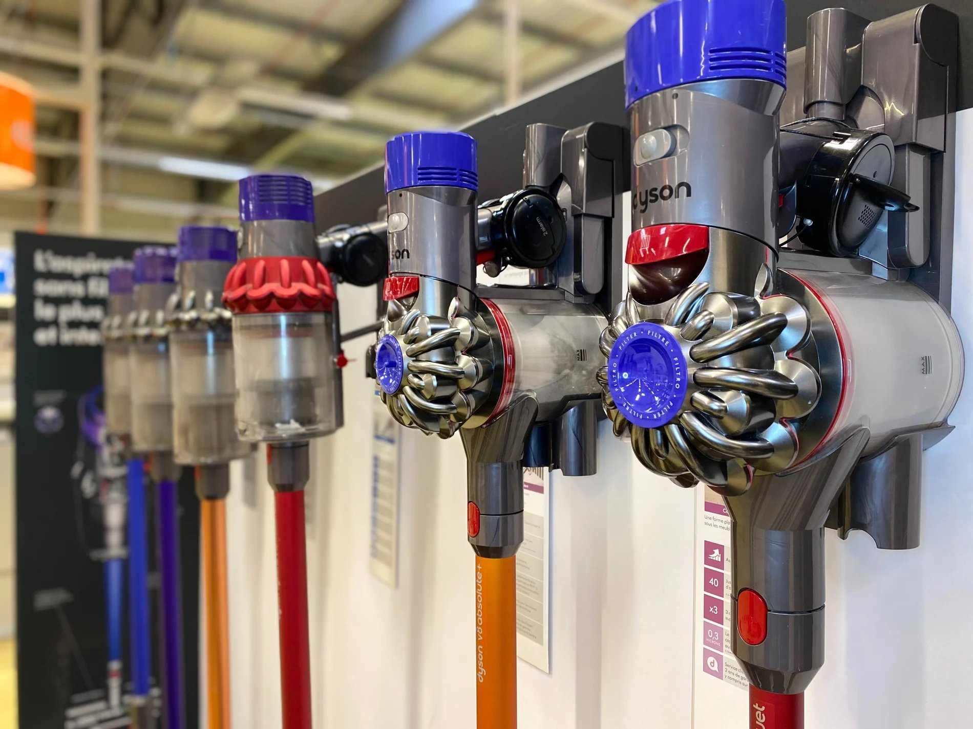Aspirateur DYSON Boulanger Chasse sur Rhône