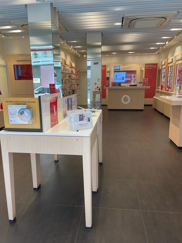 Vodafone Store | Tripoli