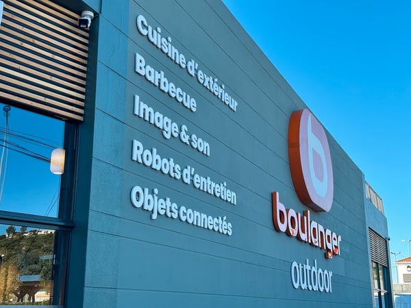 Façade magasin Boulanger Toulon - Outdoor