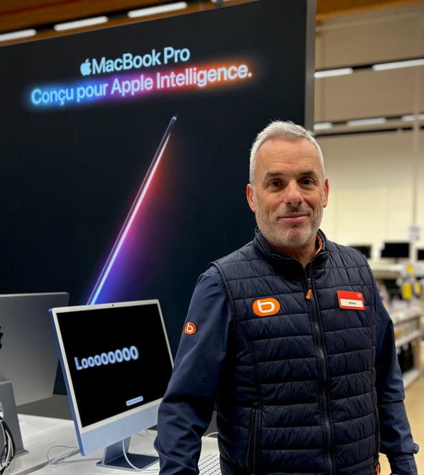 Hervé responsable univers Multimédia