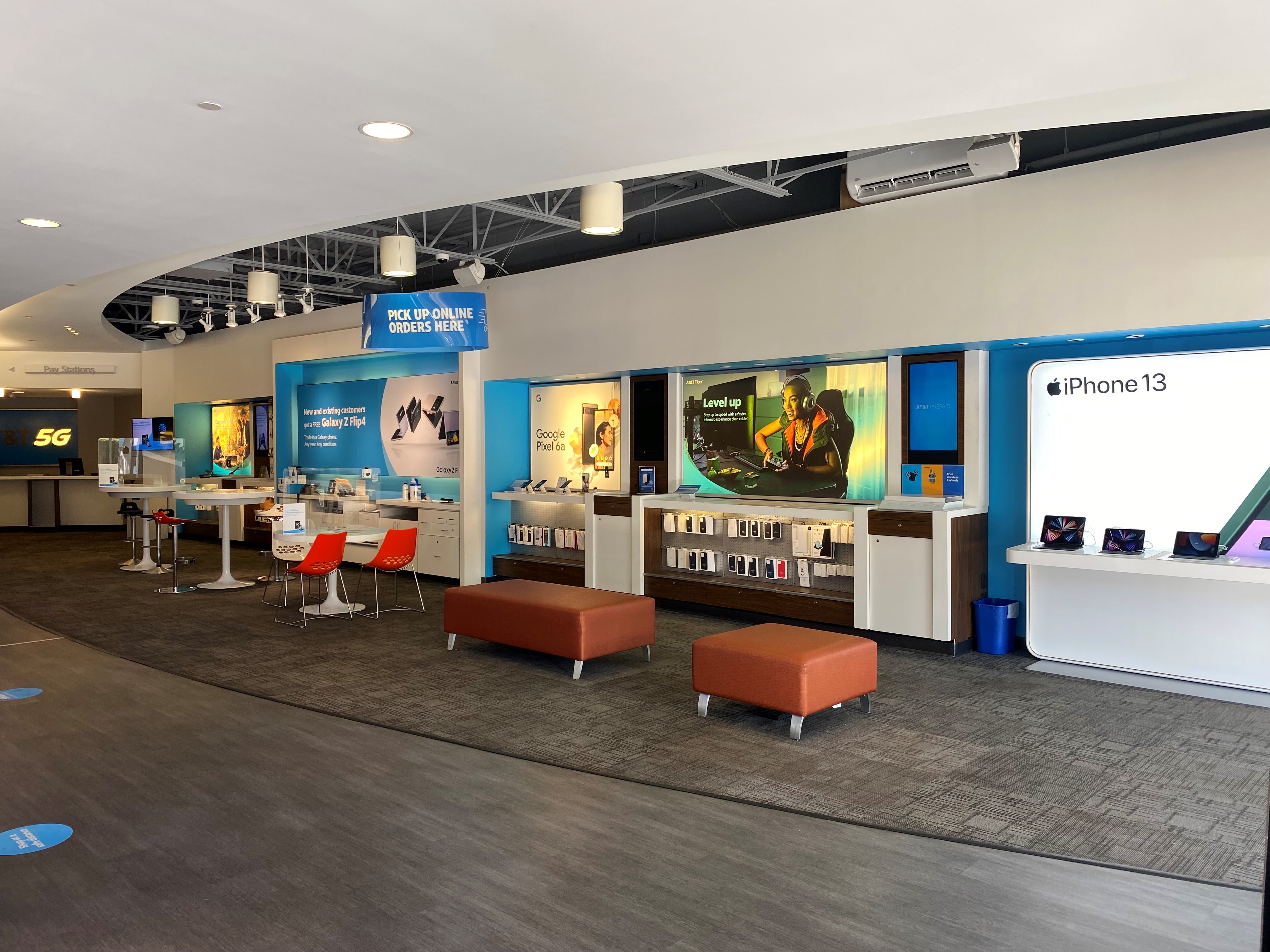 AT&T Perimeter Pointe | Cell Phones, Wireless Plans & Accessories | 136 ...