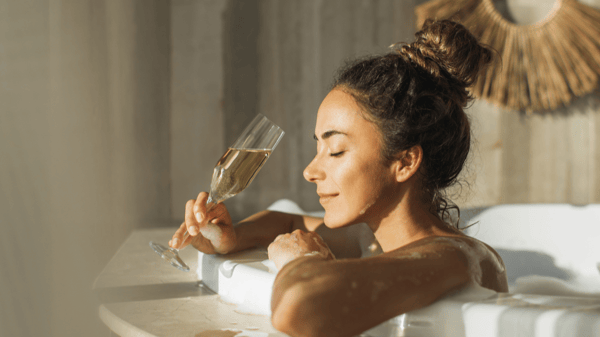 Complimentary 80 minute upgrade, Monday through Thursday at Woodhouse Houston Galleria.