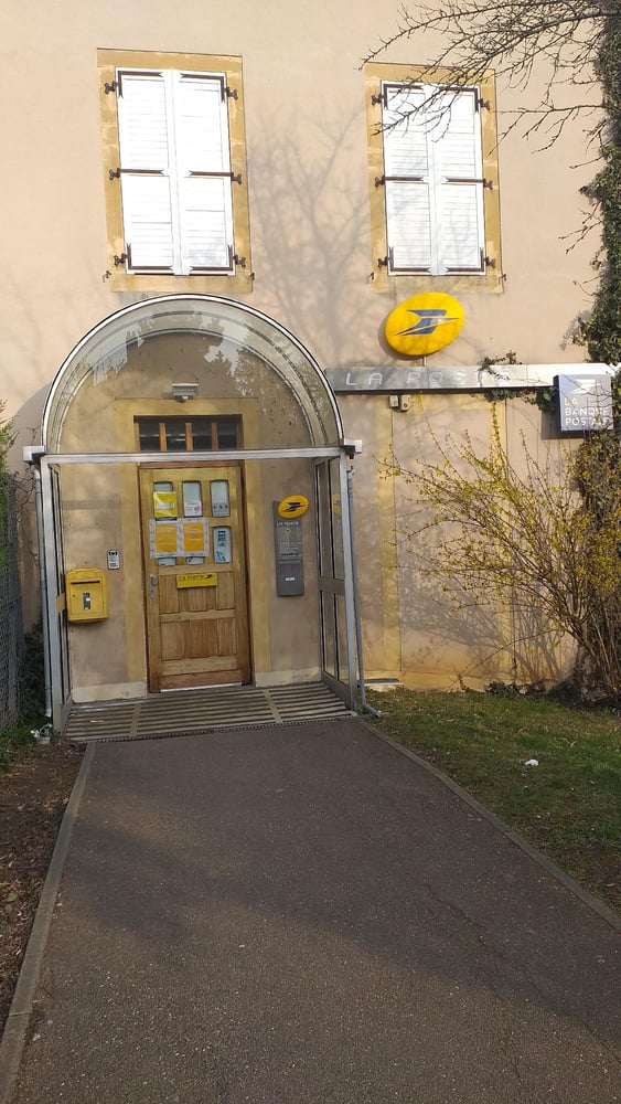 La Poste METZ QUEULEU (57070) La Poste