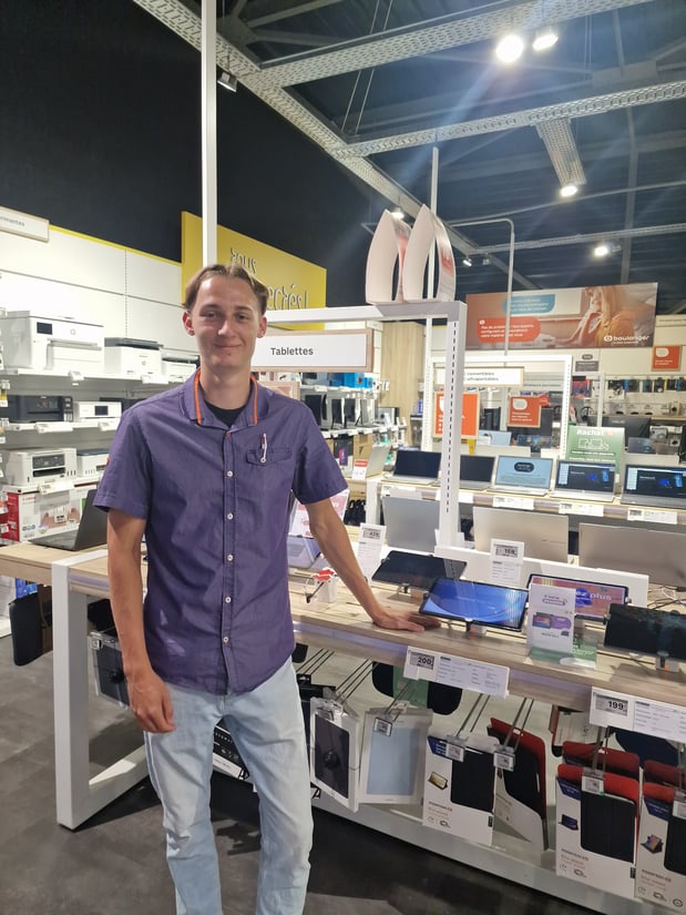 Clément tout univers Vendeur en Alternance