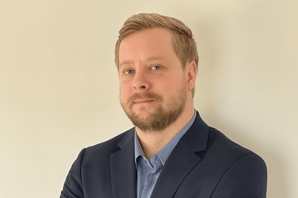 Photo of agent
