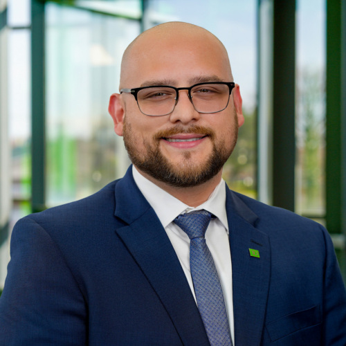Headshot of Carlos Delgado-Mejia - TD Wealth Financial Advisor