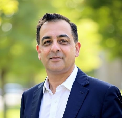 Photo of Vivek Mehta