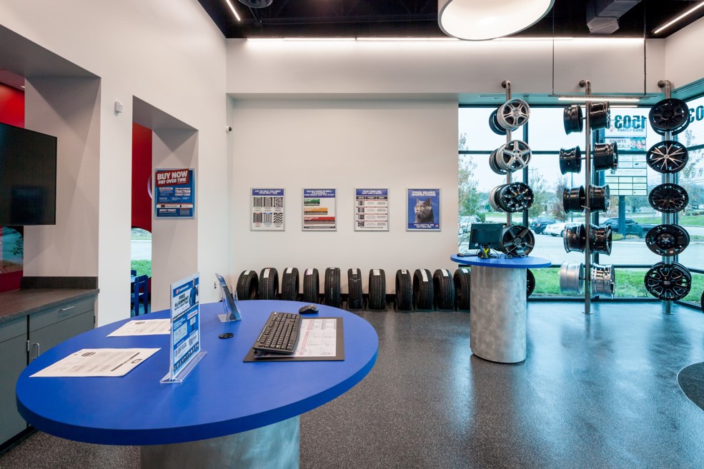 Tire Discounters Gunbarrell tires, alignment, brakes, autoglass in