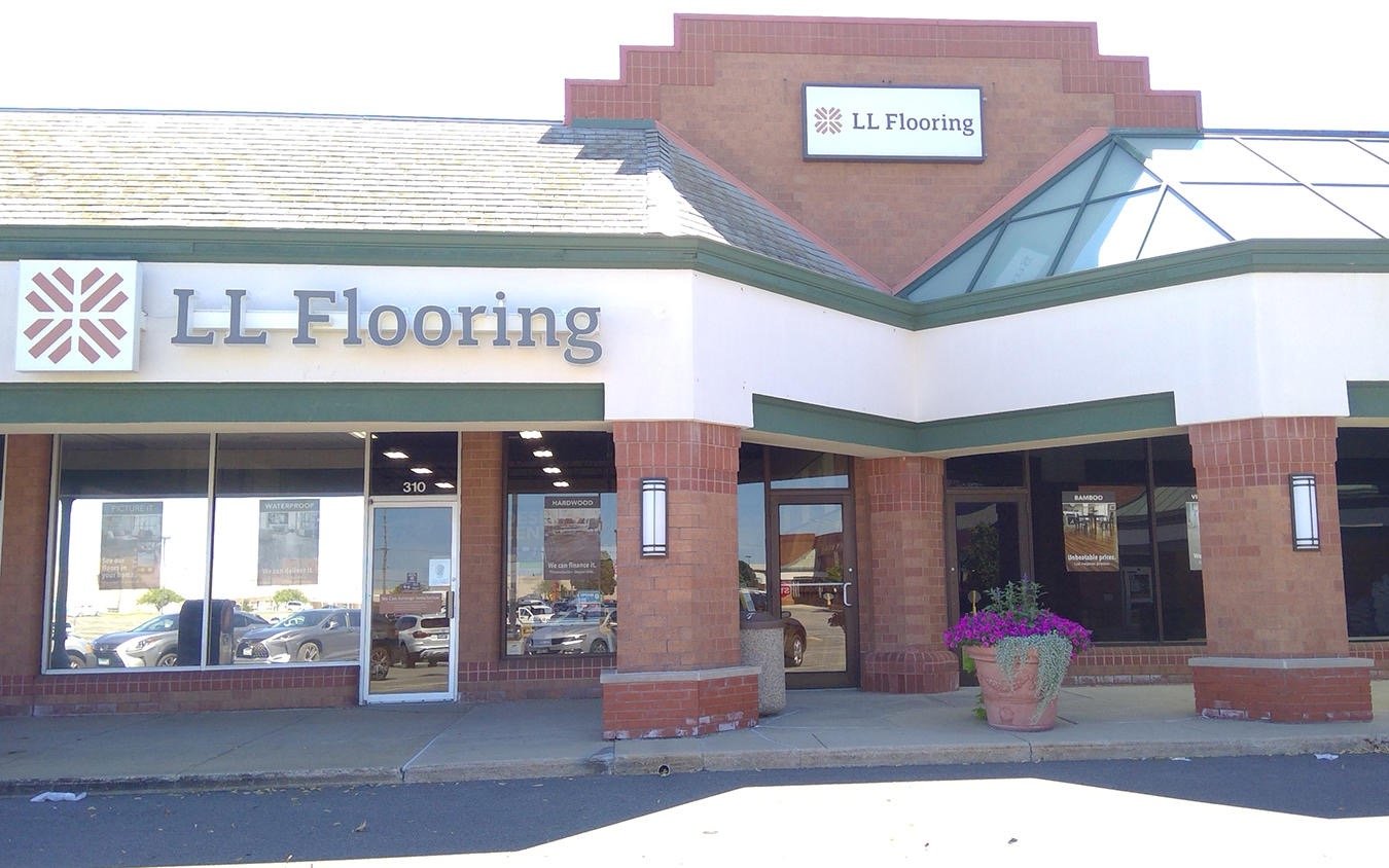 LL Flooring #1426 Bloomington | 1701 East Empire Street | Storefront