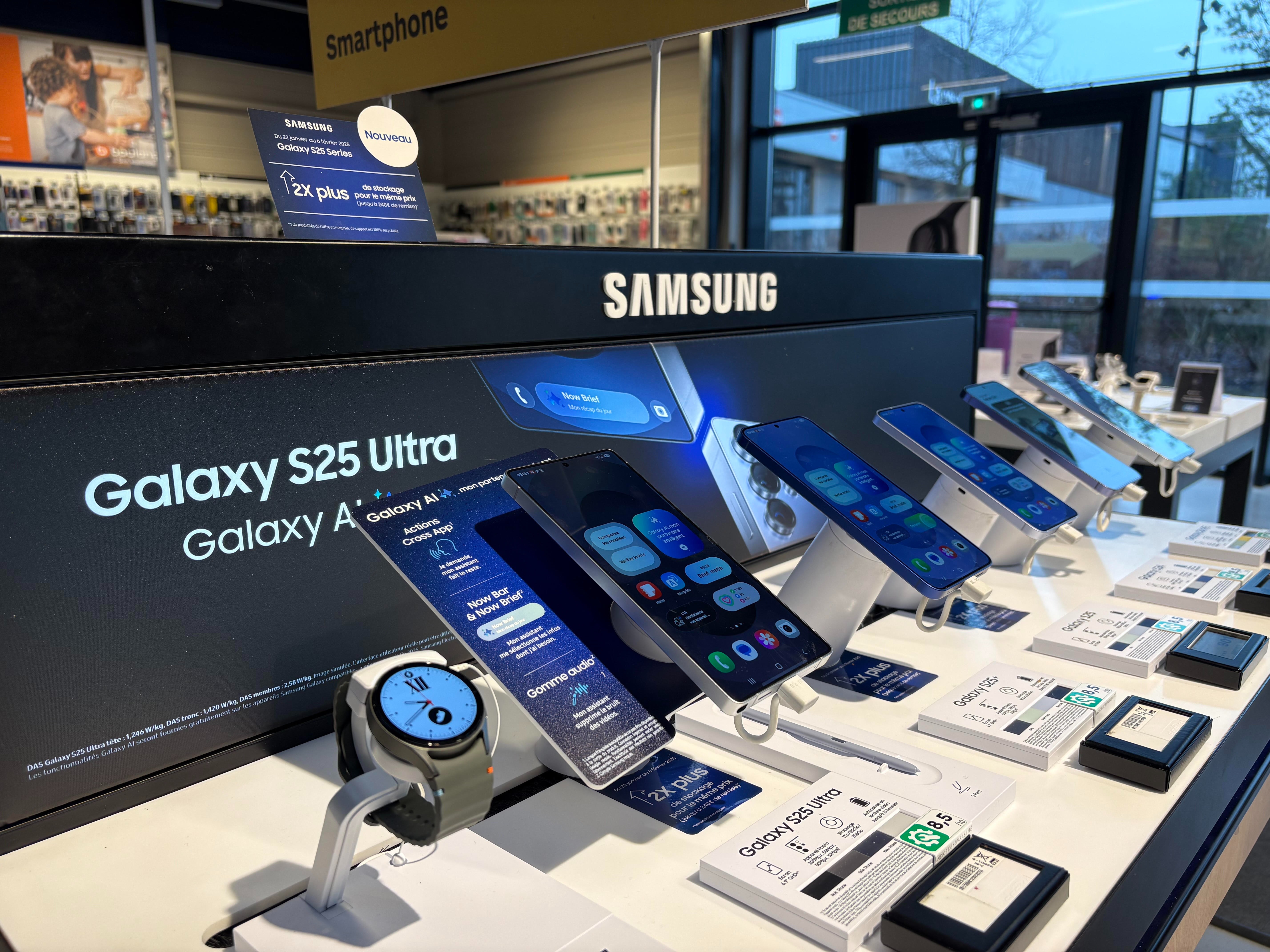 Présentation des smartphones de la marque Samsung dans votre magasin Boulanger Vendenheim - Reichstett