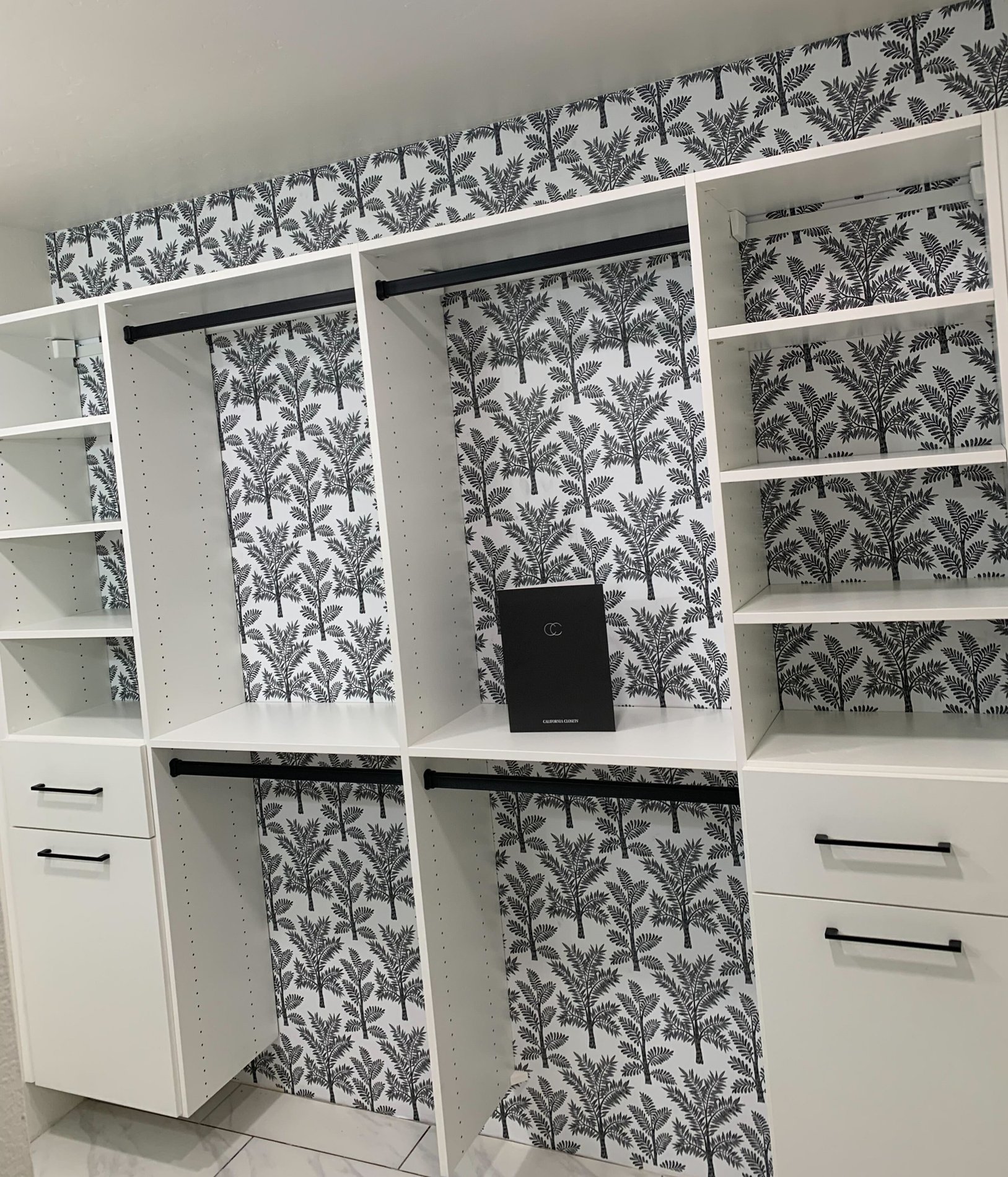Design Consultant: Suzanne Maurice | California Closets