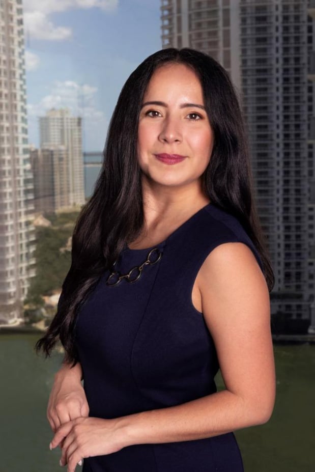 Carousel Associate Image