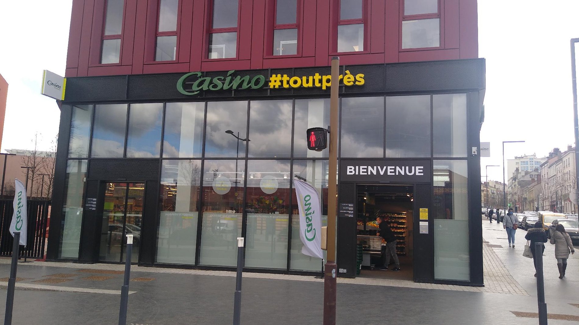 Photo du point La Poste Relais ST ETIENNE Casino shop