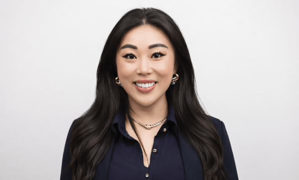 Photo of Carmen Zheng