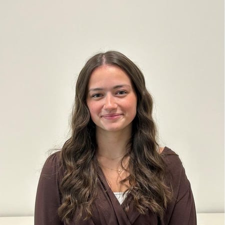 Photo of Kelly Johnson