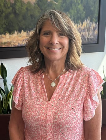 Photo of Nicole Simon