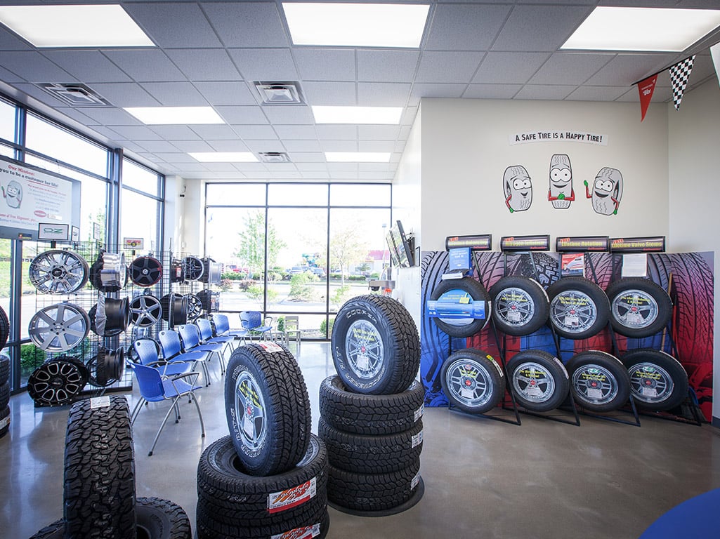 Tire Discounters Imperial Way Tires Alignment Brakes Autoglass In Nicholasville Ky