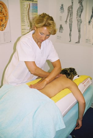 Kissenschwingtherapie (Wirbelsäulenbehandlung)