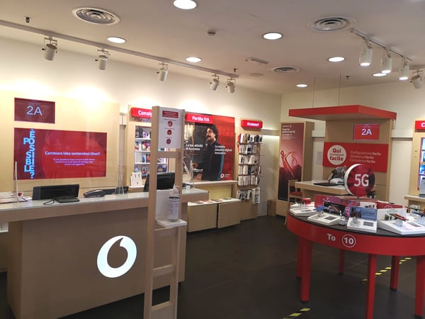 Vodafone Store | Il Globo Busnago