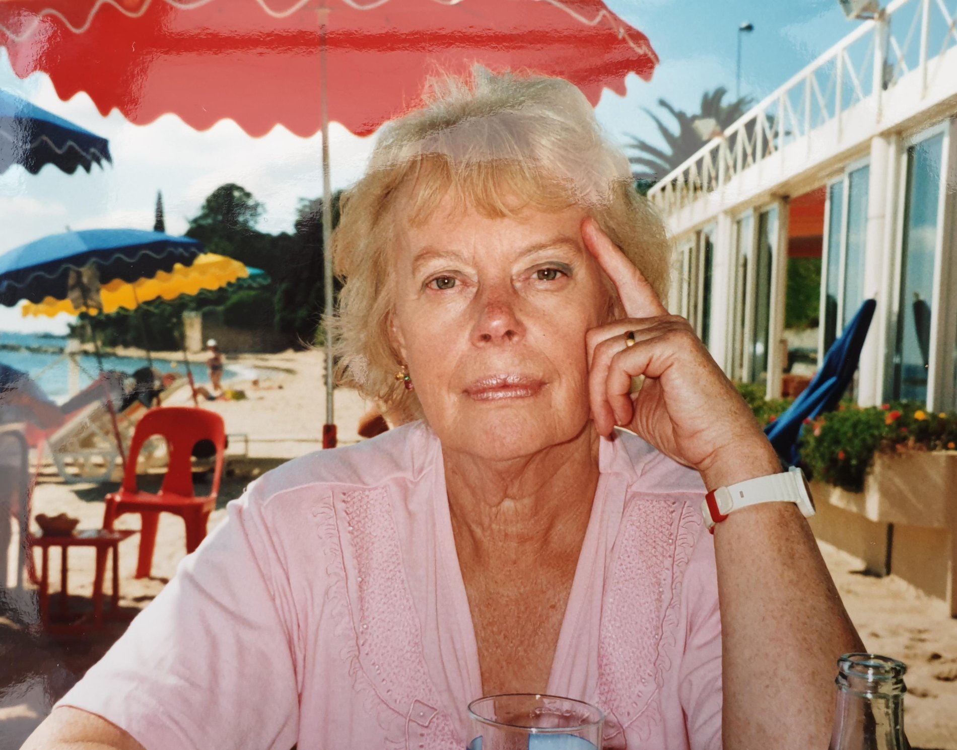 Olive Evans's Instagram, Twitter & Facebook on IDCrawl