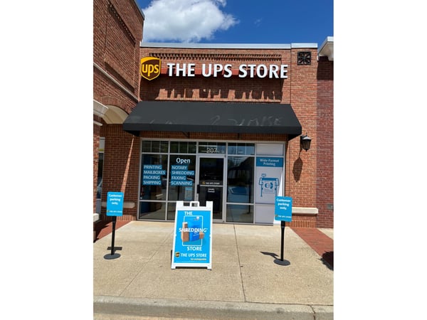 Facade of The UPS Store Toonigh Village Kroger Plaza, Woodstock GA