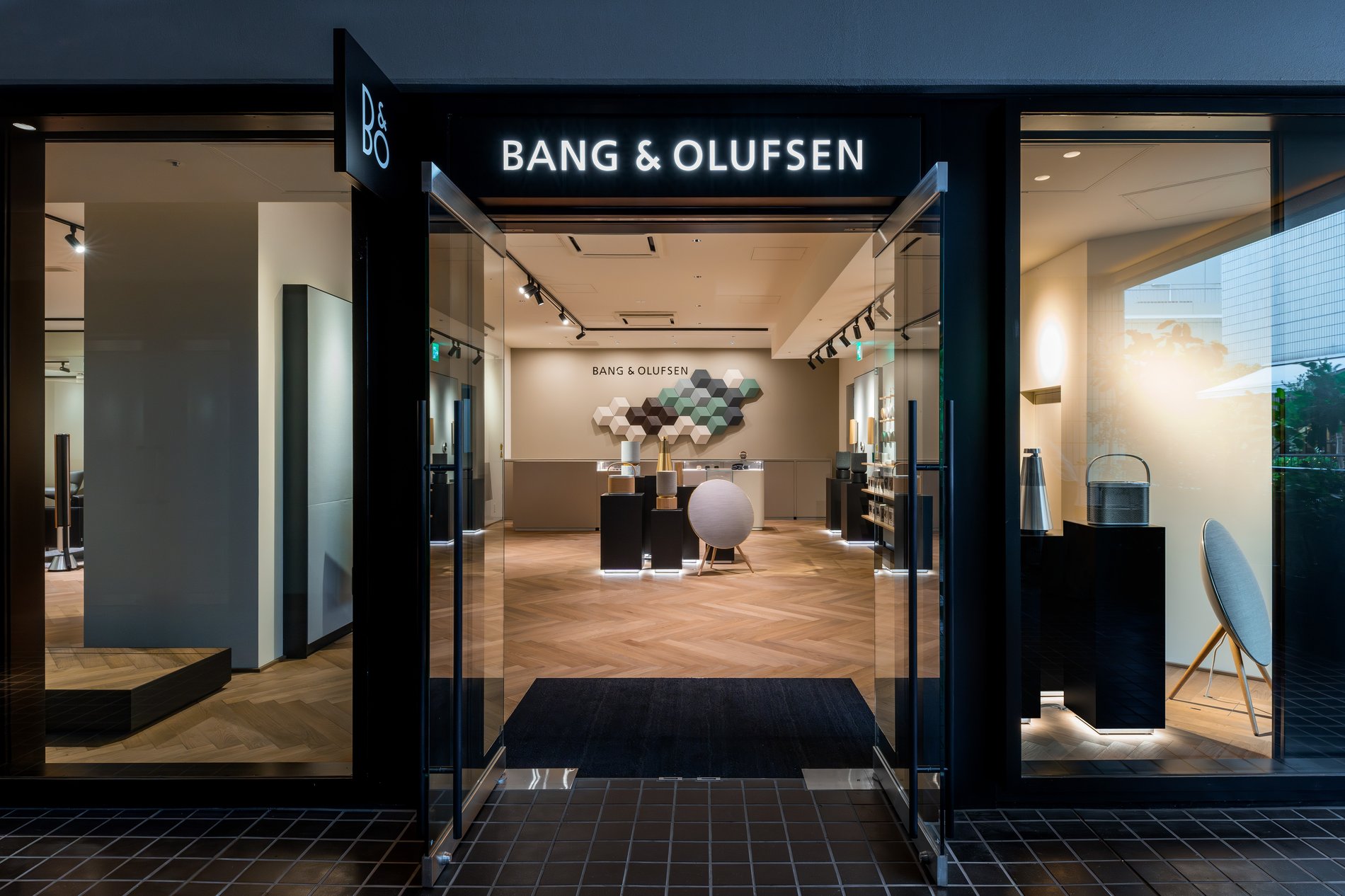 bang & olufsen スピーカー 六本木