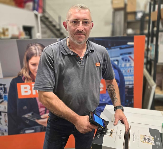 Sandy, Equipier stock