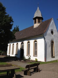 Außenansicht Evangelische Kirche Heisters in Grebenhain