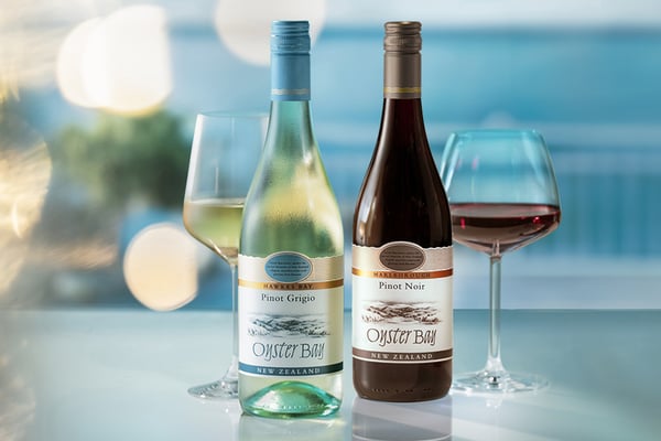 oyster bay pinot grigio and pinot noir wine