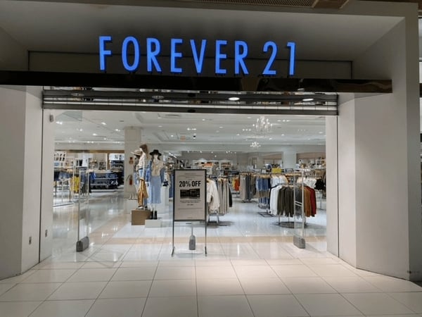 Forever21 Clothing Store | 3510 Palisades Center Dr | Men's and Women's ...