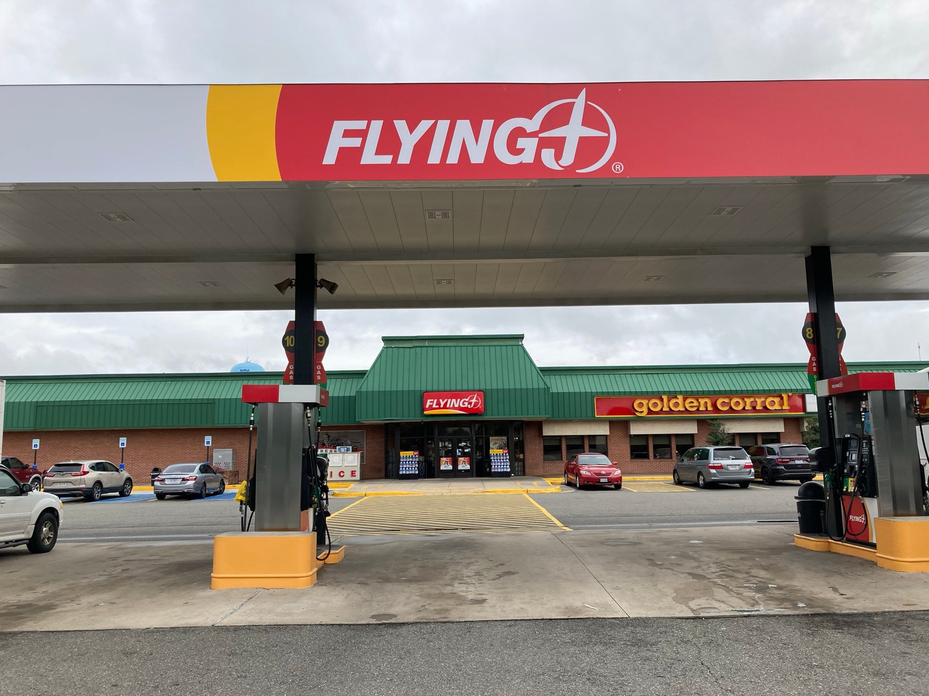 Flying J Travel Center in Ruther Glen, VA