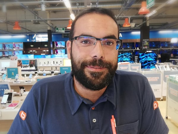 Stephane, responsable service client Boulanger Poitiers sud