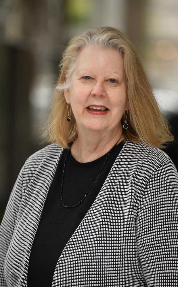 Photo of Julie Flieder