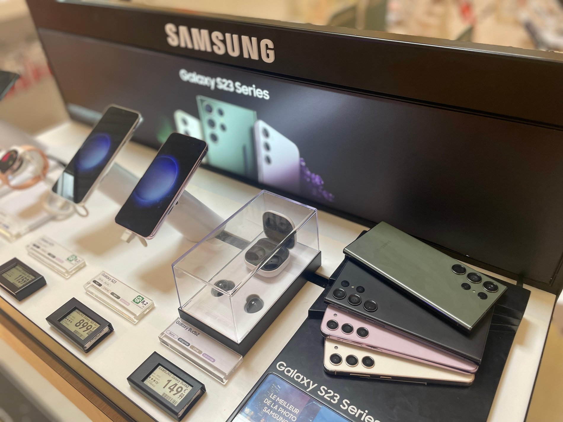 Samsung Galaxy S23 / Samsung Galaxy S23 Ultra / Samsung Galaxy S23+ / Samsung Galaxy S23 5G / Samsung Galaxy S23 4G / Samsung Galaxy Buds 2 dans votre magasin Boulanger Saint-Nazaire