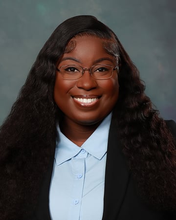 Photo of Alonia Holmes