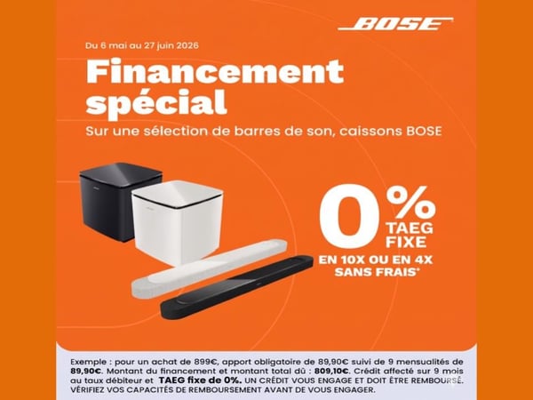Visuel promotionnel sur fond orange de Bose annonçant un financement spécial du 6 mai au 27 juin 2026. Une sélection de barres de son et caissons Bose noirs et blancs est présentée avec une offre de financement à 0 % TAEG fixe, disponible en 10 fois ou 4 fois sans frais.