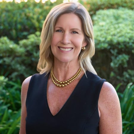 Photo of Sara Farner