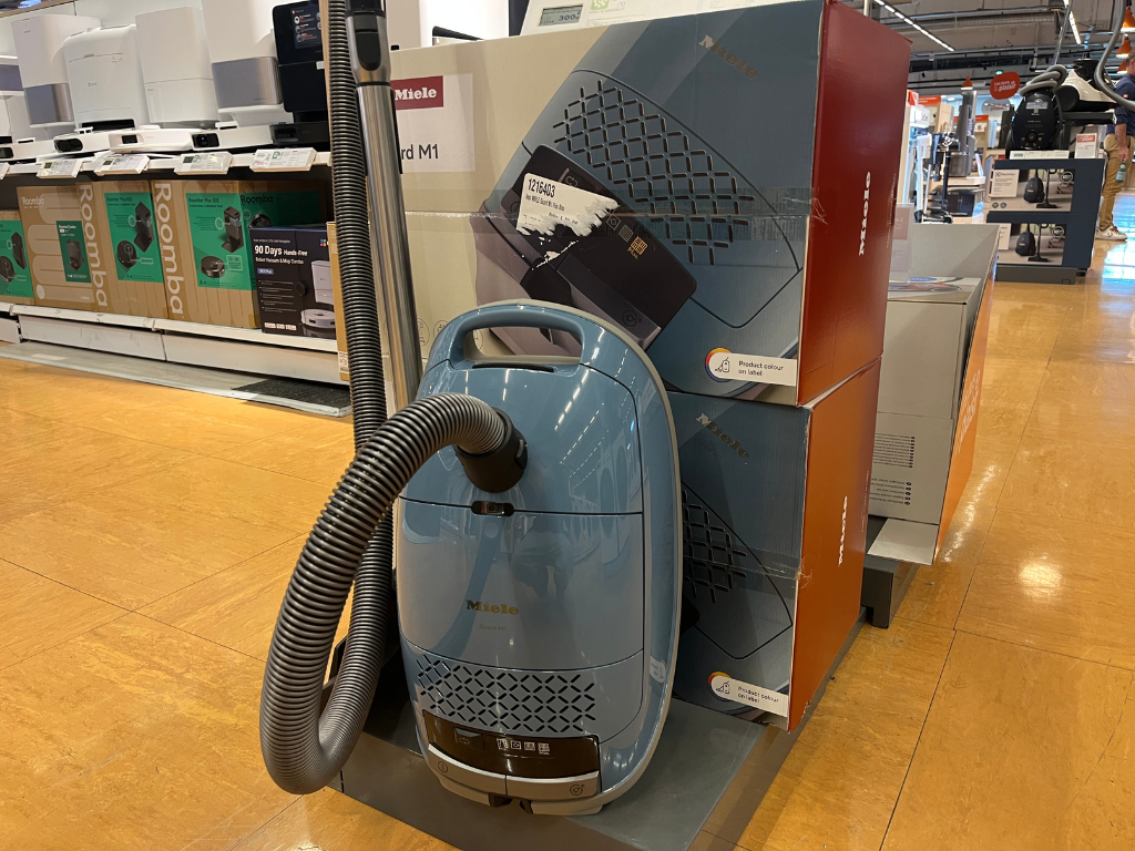 Boulanger Plan de Campagne, Aspirateur Miele