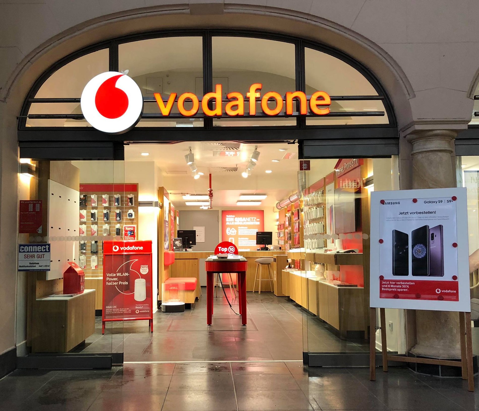 Vodafone-Shop in Halle, Hans-Dietrich-Genscher-Platz 1