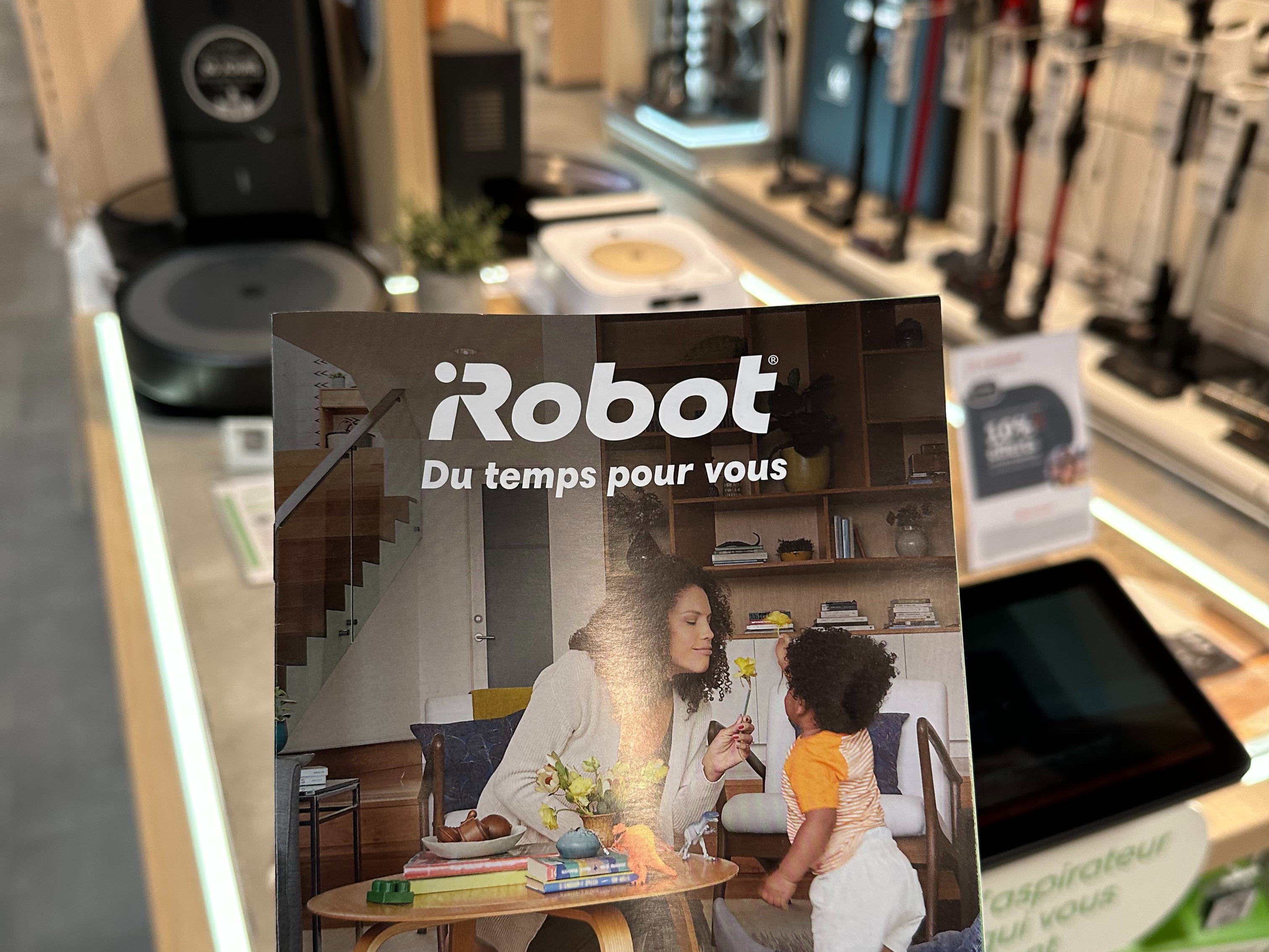 Boulanger Ollioules Flyer IRobot