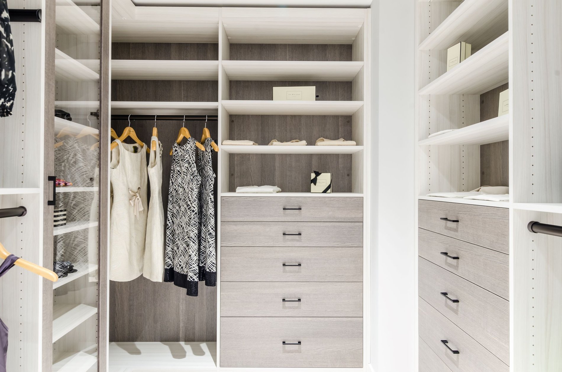 Custom Closets New York City | Closet Designers | California Closets