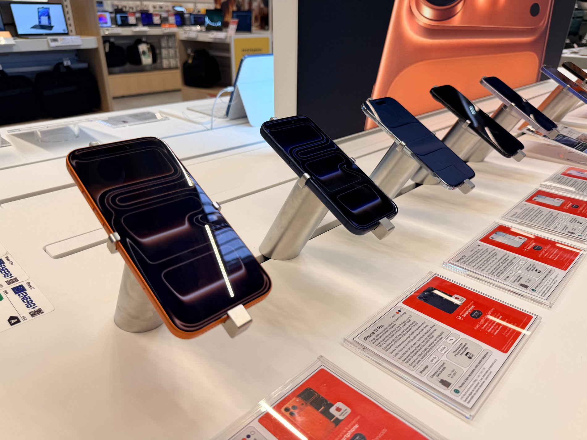 Iphone 17 pro
Iphone 17 pro max
Iphone air