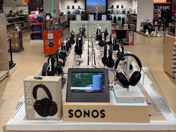 Le rayon des casques à votre disposition au sein de votre magasin Boulanger Bourges - Saint-Doulchard.