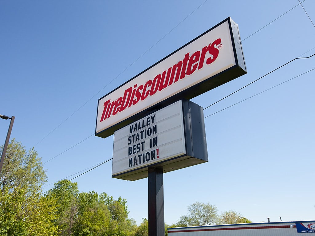 Tire Discounters: Tires, Wheels, Custom Wheels, rims in Louisville, KY