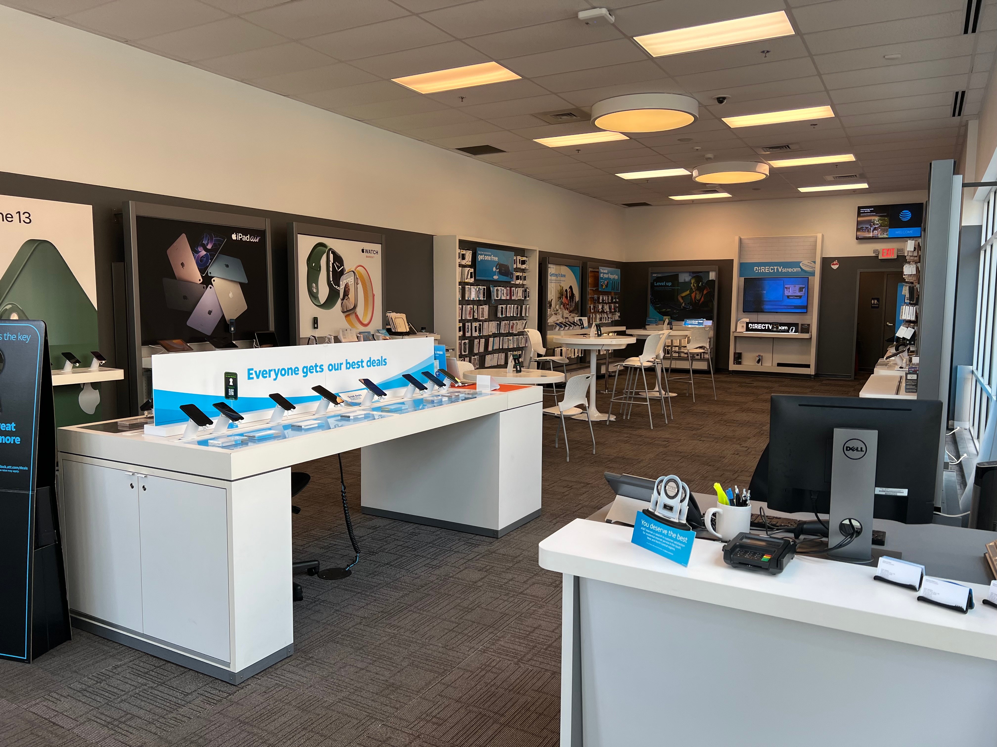 AT&T Avalon Cell Phones, Wireless Plans & Accessories 2685 Old