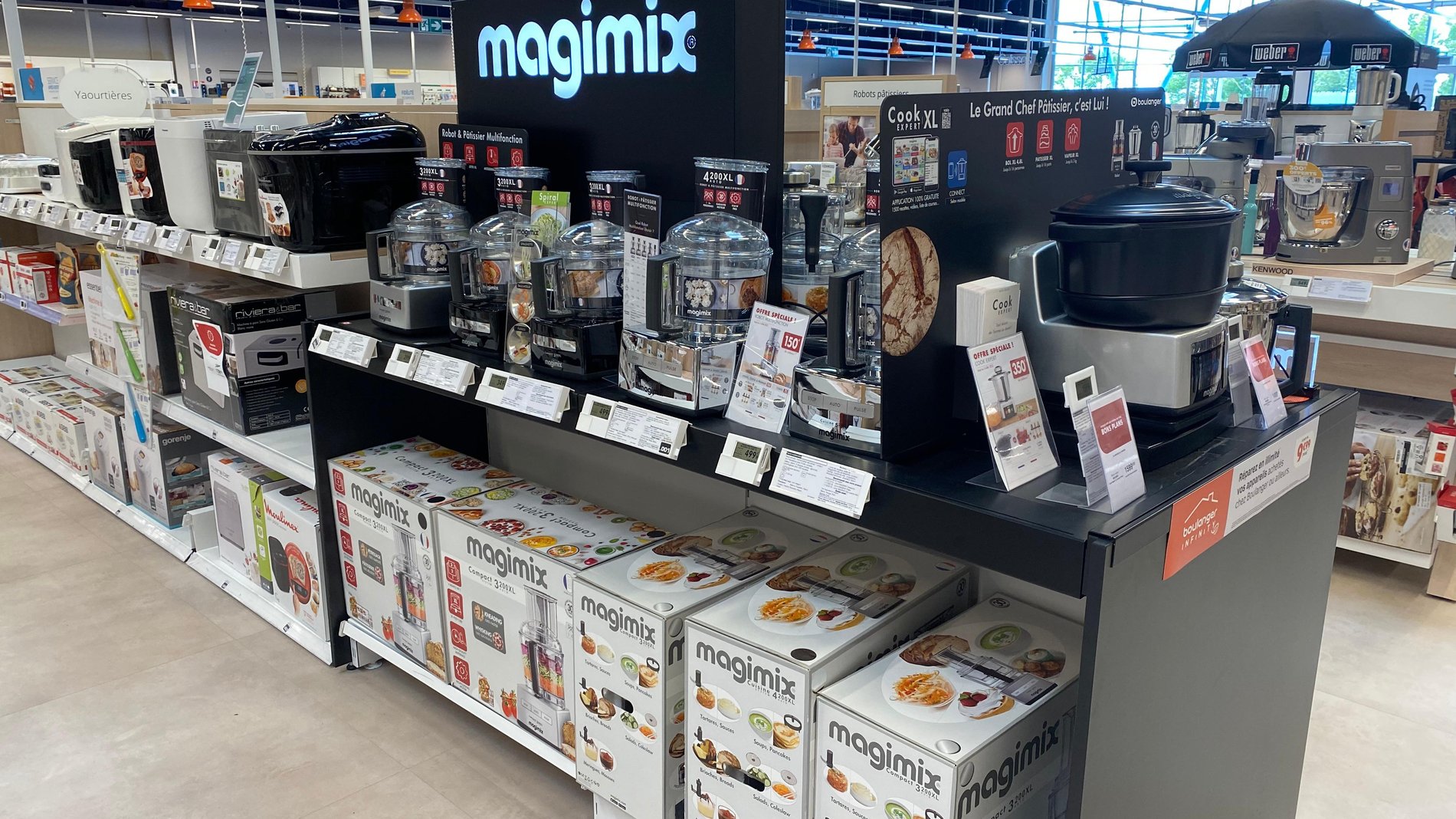 table magimix robot multifonction dans le magasin Boulanger Noyelles-Godault