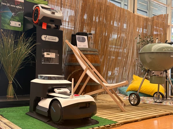 Les robots tondeuses sont arrivés chez Boulanger !